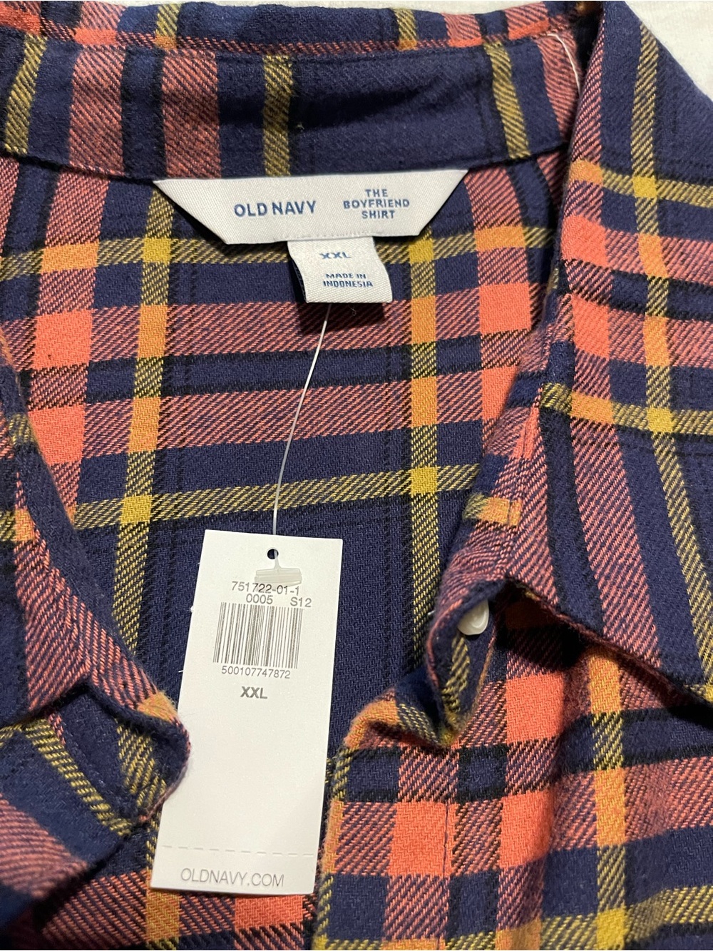 Women’s Old Navy Plaid Button-Up Flannel Shirt with Orange Accent - Picture 2 of 3